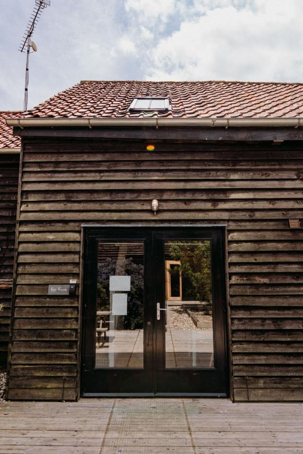 Creeksea Place Barns Burnham-on-Crouch ภายนอก รูปภาพ